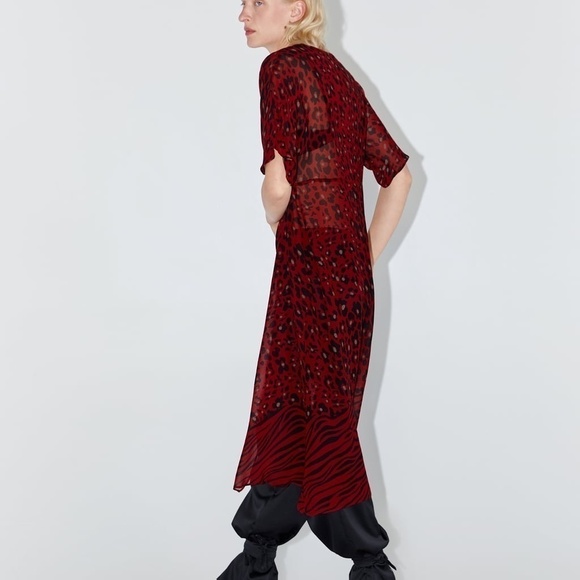 NWT ZARA ANIMAL PRINT DRESS SHIRT - Picture 2 of 7